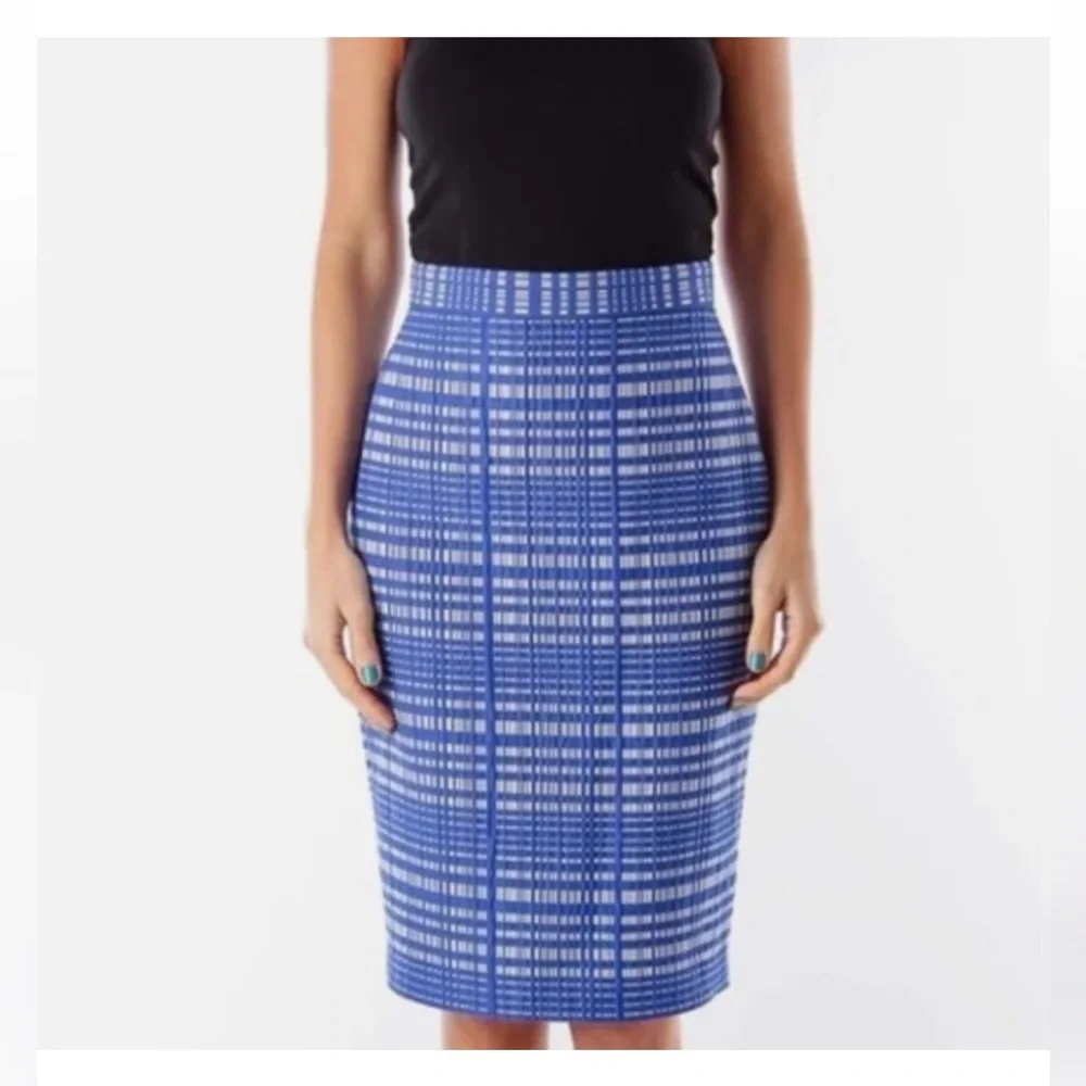 Banana Republic size 8 BLUE SQUARE JACQUARD PENCIL SKIRT - Picture 2 of 4